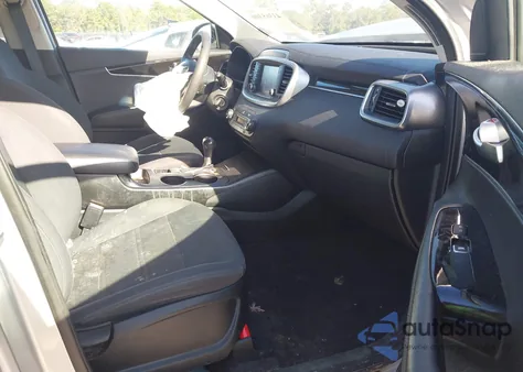 2019 Kia Sorento 3.3L Lx from USA, damaged, VIN 5XYPG4A52KG491325